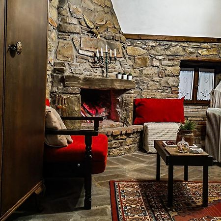 Το Πέτρινο Σπιτάκι Apartment Trikala  Bagian luar foto